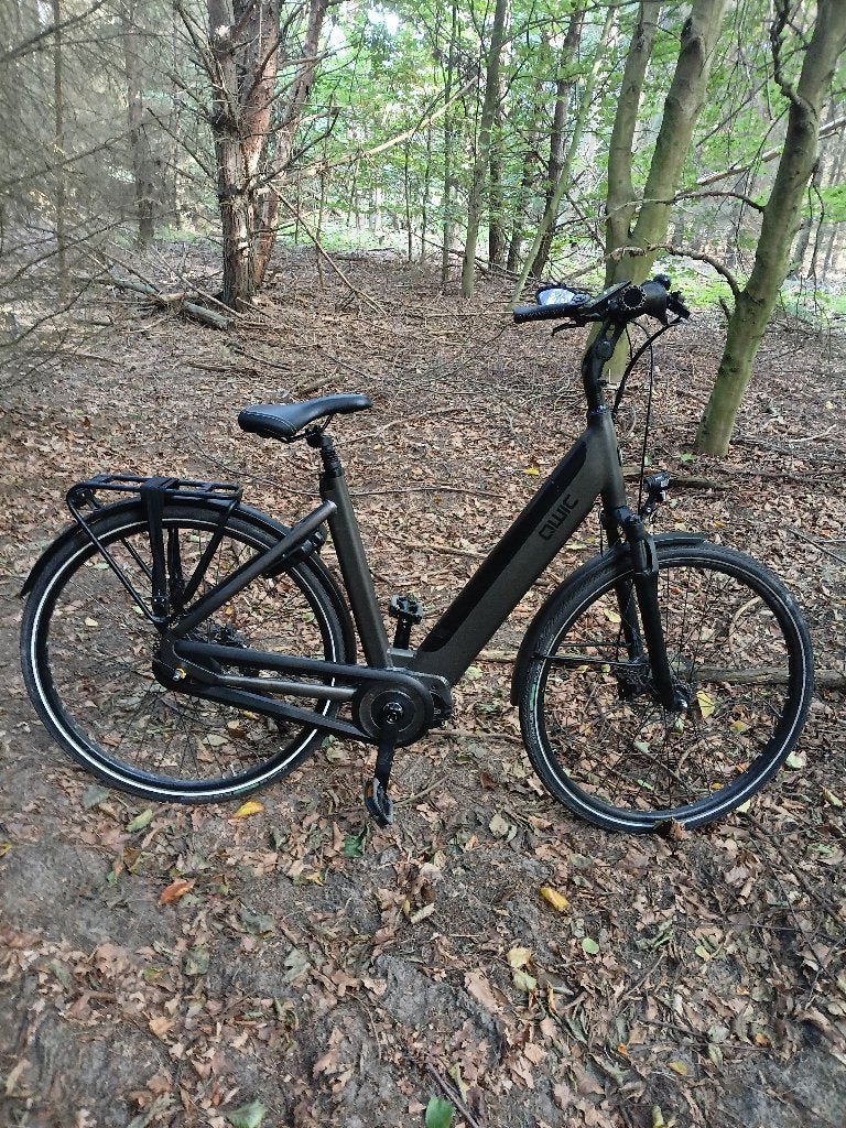 Mooie en comfortabele QWIC e-bike - 540 wh accu - 1500 km, Fietsen en Brommers, Ophalen, Overige merken