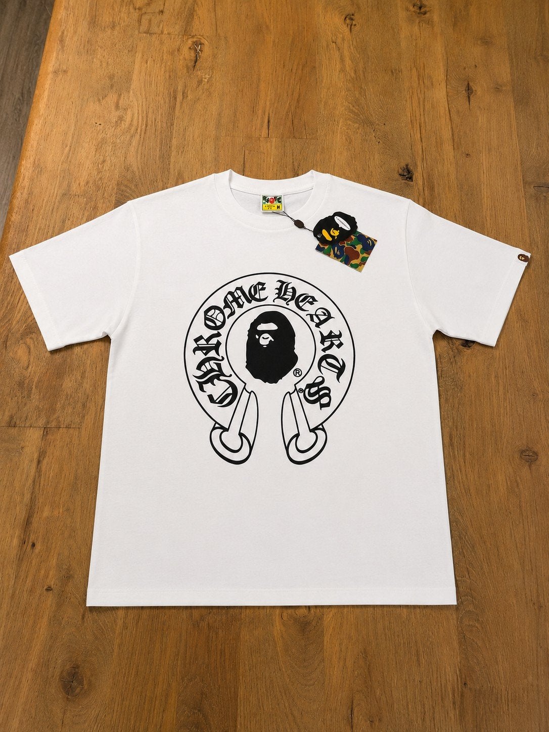 Bapechrome hearts t-shirt, Maat 48/50 (M), Wit, Nieuw, Ophalen of Verzenden