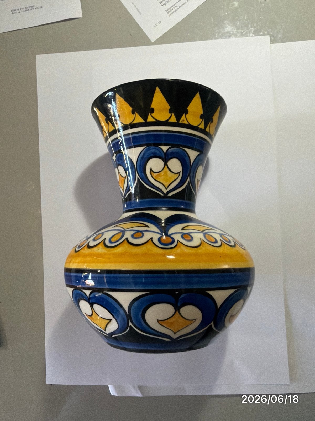 Gesigneerde Vaas Bretagne Frankrijk - Collectorsitem, Ophalen of Verzenden