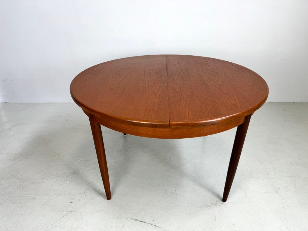 Vintage tafel G-Plan, Verzenden, 200 cm of meer, 50 tot 100 cm, Zo goed als nieuw