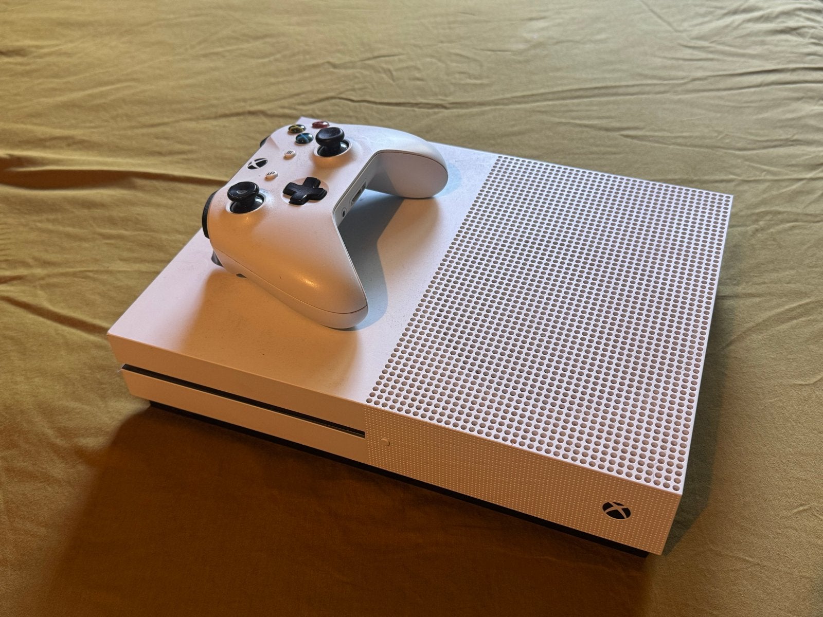 Xbox One S + controller + 5 games + accessoires, Spelcomputers en Games, Ophalen, Online, Gebruikt, Overige genres