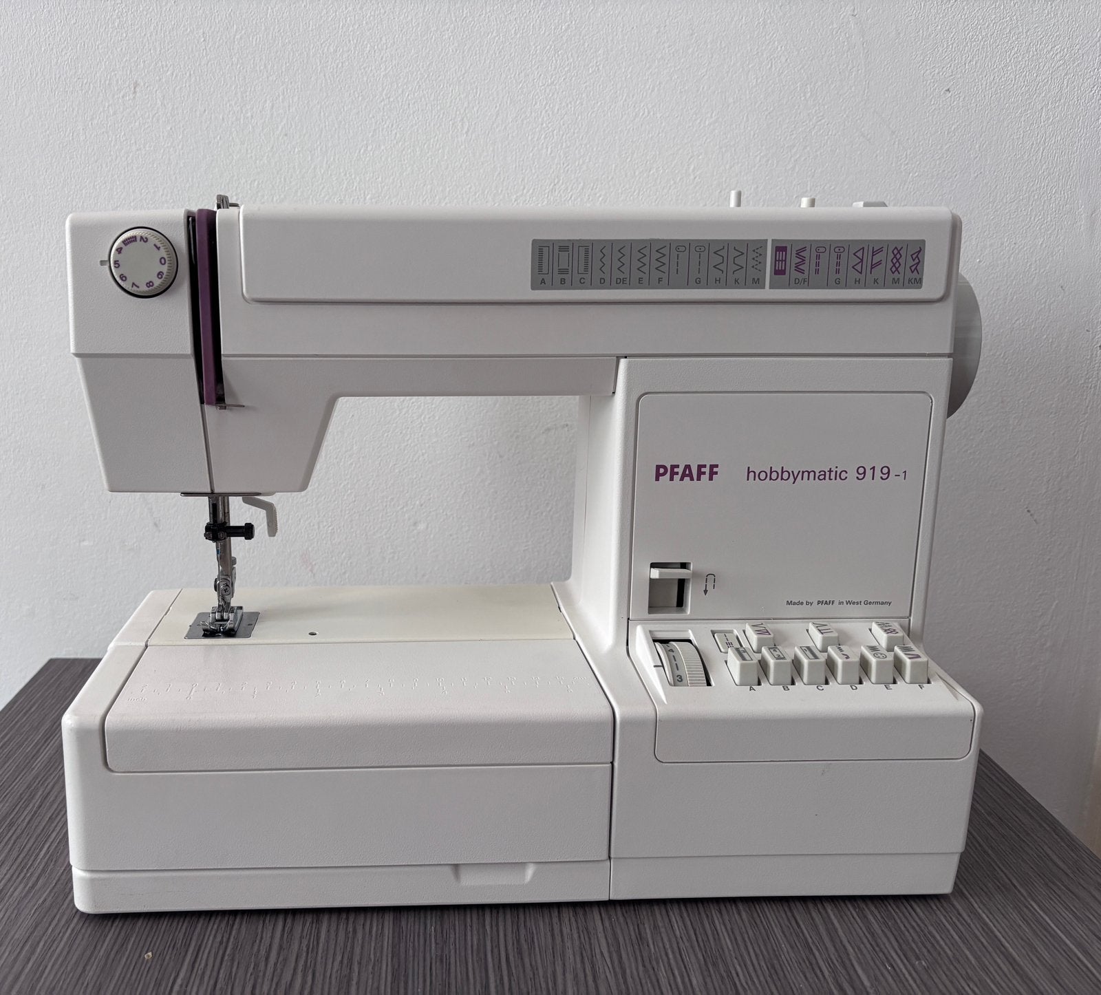 Pfaff Hobbymatic als nieuw incl onderhoudsbeurt, Ophalen, Zo goed als nieuw, Naaimachine, Pfaff