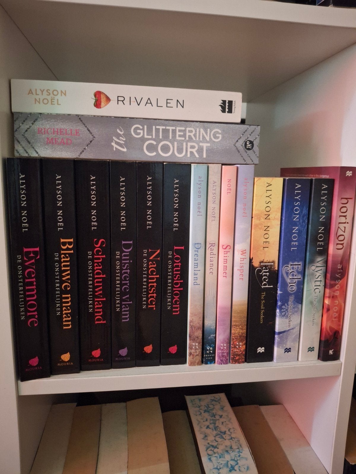 Boeken van Alyson Noël, Ophalen of Verzenden, Gelezen, Alyson Noël, Nederland