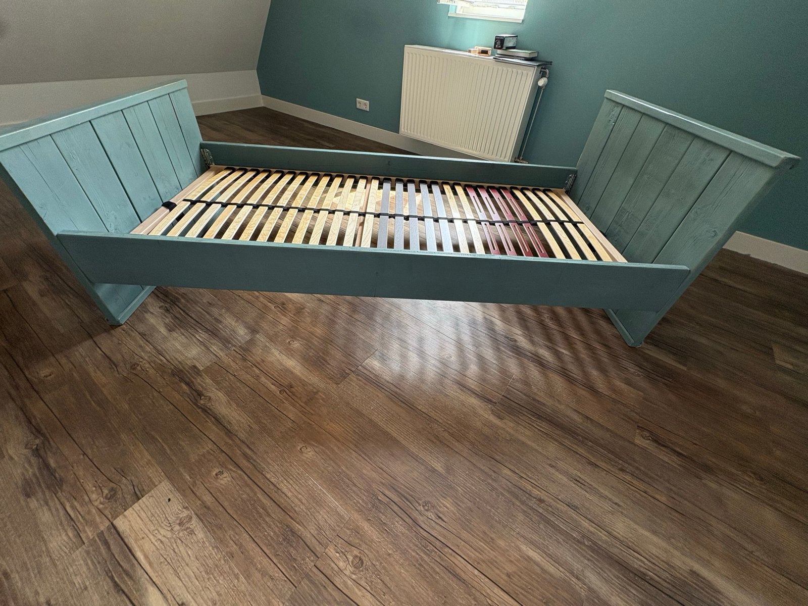 Kindercompagnie bed 90x200 massief hout met lattenbodem, Ophalen, Gebruikt, 90 cm, 200 cm