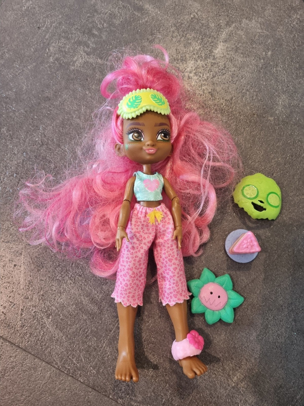 Mattel Cave Club pop met accessoires, Ophalen of Verzenden, Zo goed als nieuw