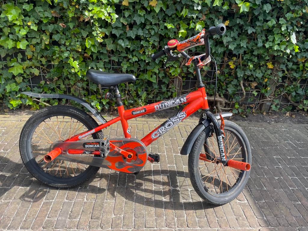 Stoere jongensfiets 18 inch, Ophalen, Gebruikt, Terugtraprem, 18 inch
