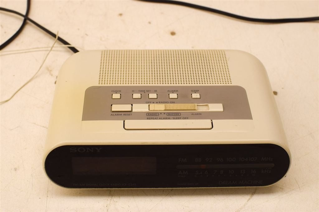 Sony wekkerradio 45820, Ophalen of Verzenden, Gebruikt