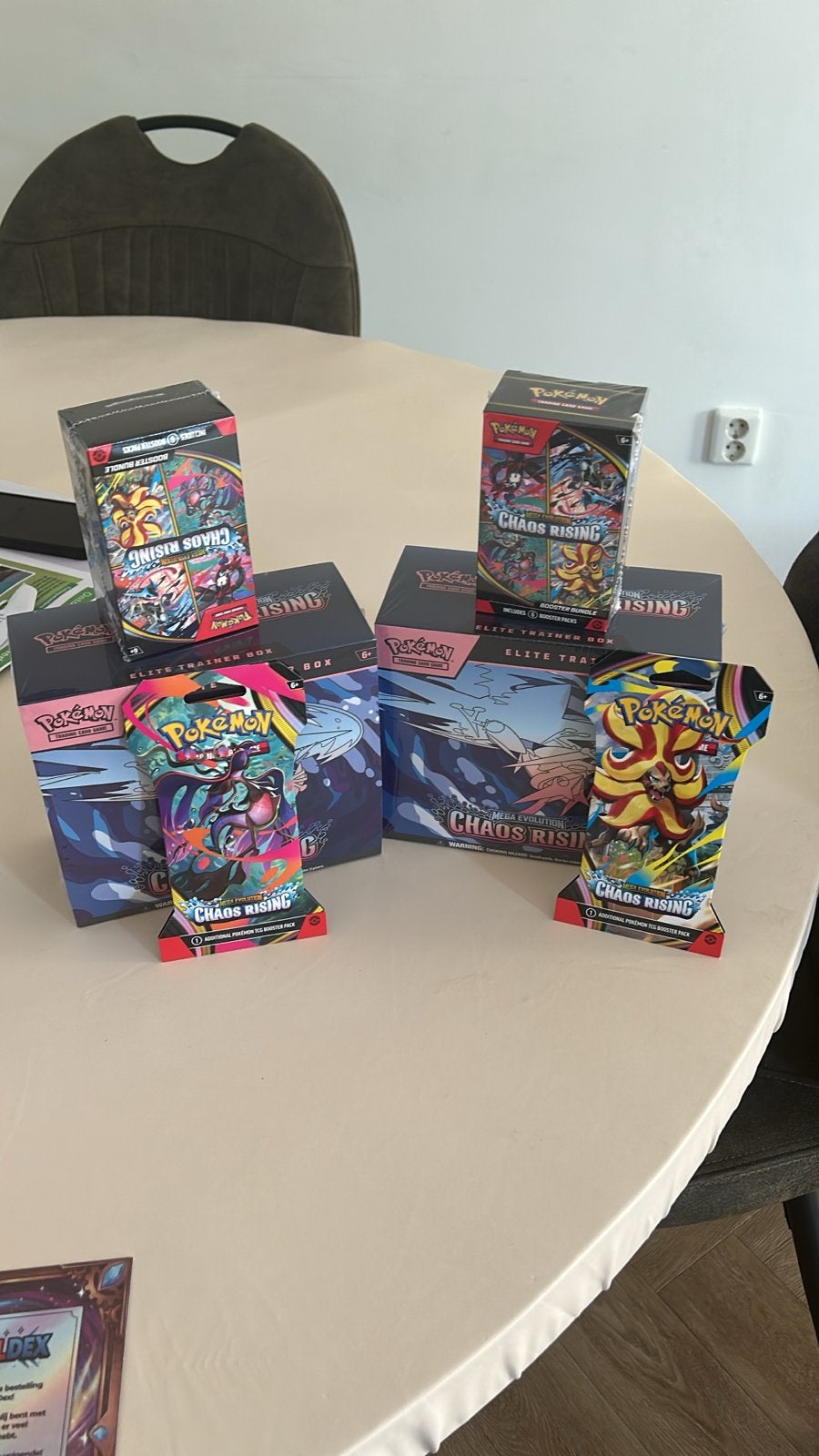 Pokémon Chaos Rising Elite Trainer Boxen & Boosters bundle, Ophalen of Verzenden, Nieuw, Boosterbox