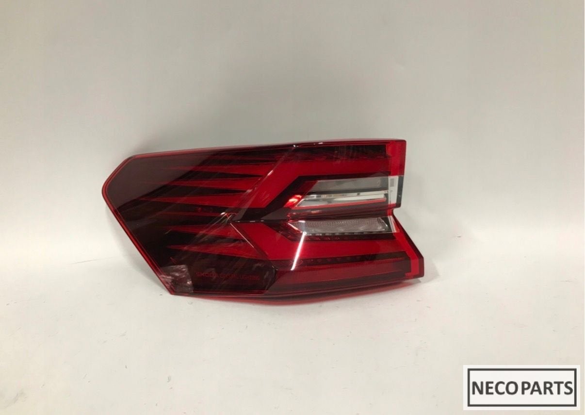 SKODA KODIAQ 11 VOL LED ACHTERLICHT ORIGINEEL, Gebruikt, -, -, Ophalen of Verzenden
