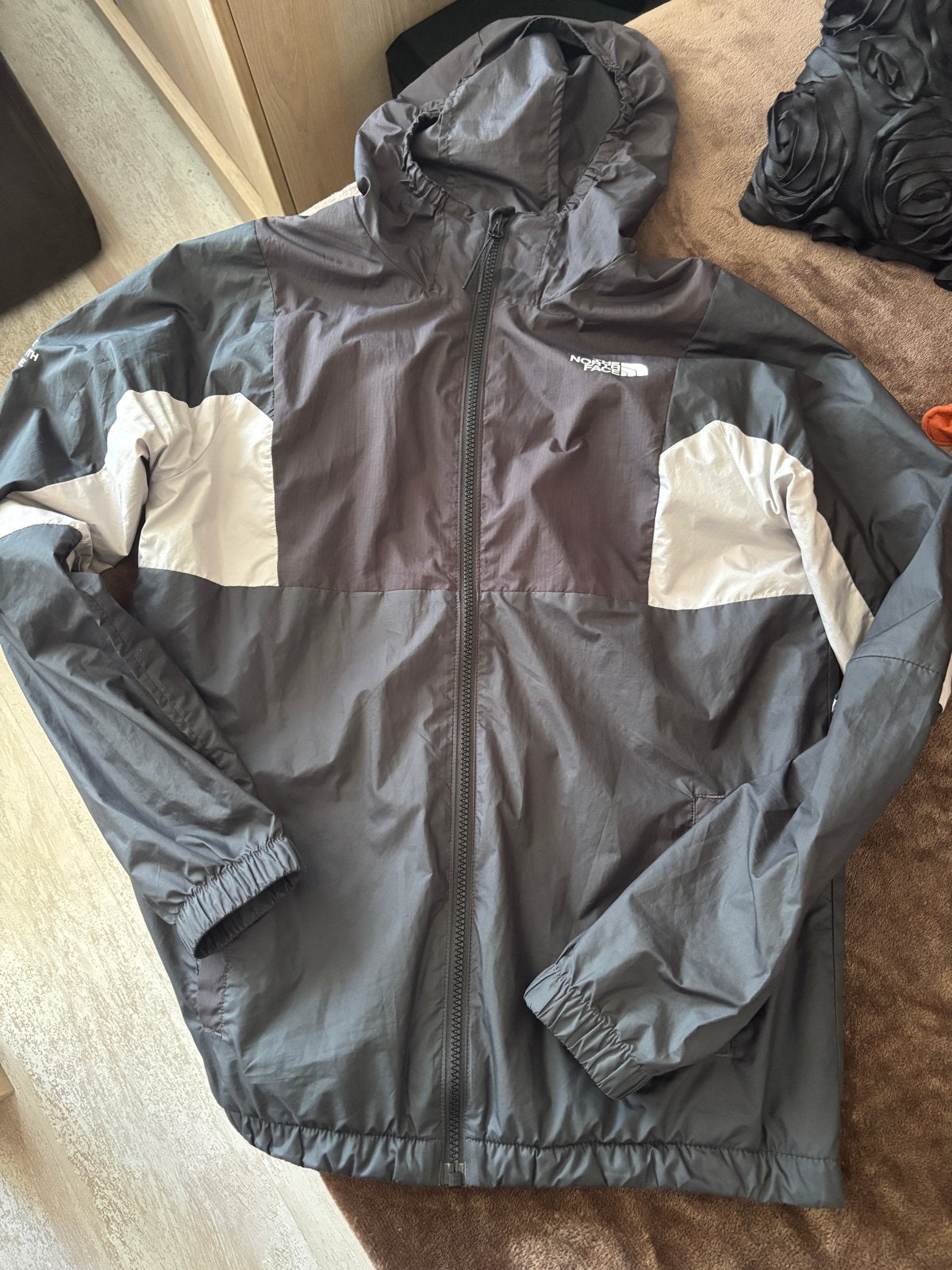 The North Face Windwall Trainingspak Maat S, Zwart, Ophalen of Verzenden, Gedragen, Algemeen