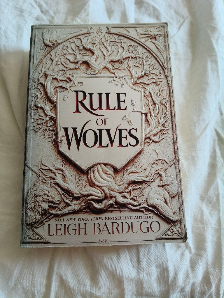 Rule of Wolves van Leigh Bardugo, Boeken, Fantasy, Ophalen of Verzenden, Zo goed als nieuw, Leigh Bardugo
