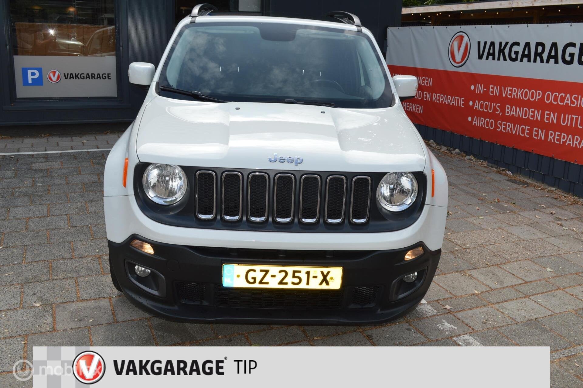 Jeep Renegade 1.4 MultiAir Longitude /Pano, Gebruikt, 4 cilinders, Wit, Origineel Nederlands