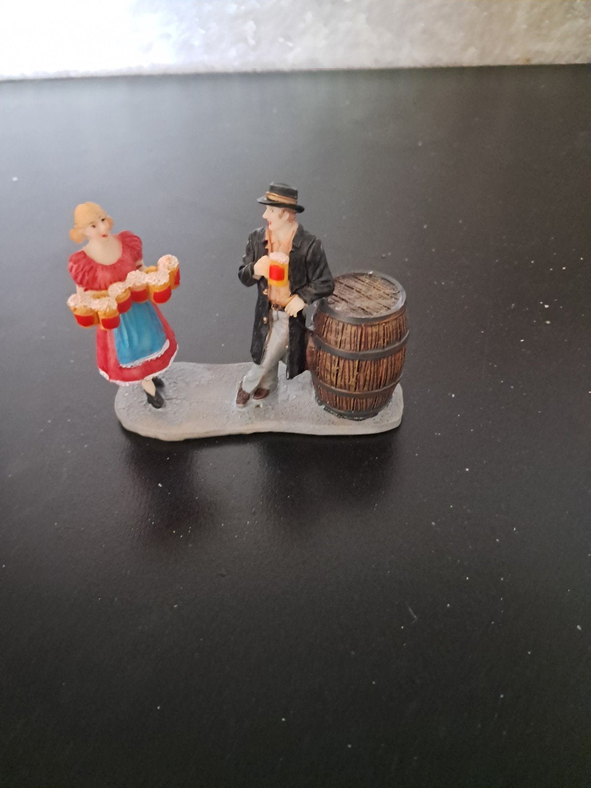 Intratuin biermeisje, Ophalen of Verzenden