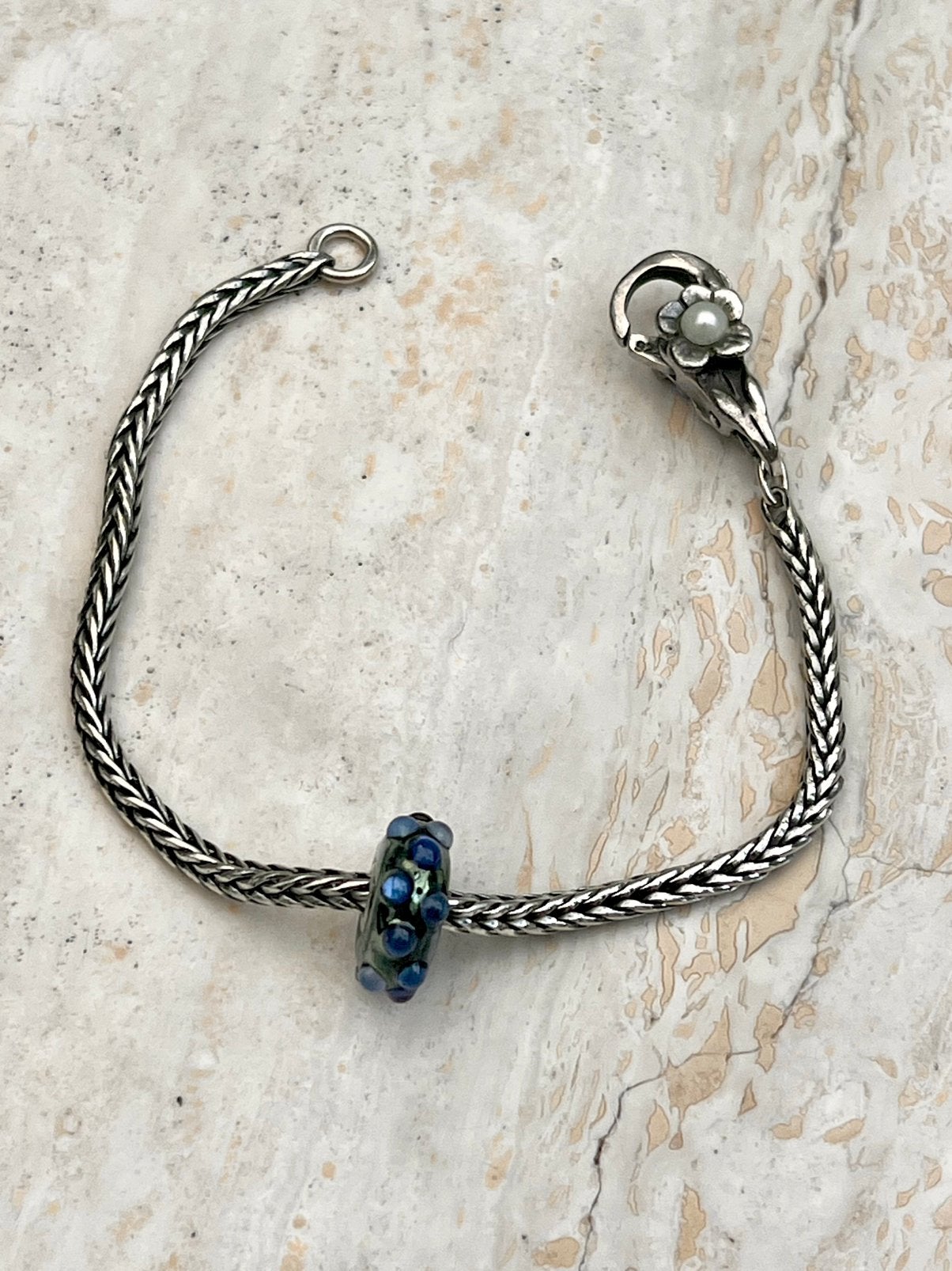 Trollbeads armband 16 cm met parelslot en parelbedel, Sieraden, Tassen en Uiterlijk, Bedels, Ophalen, Gebruikt, Trollbeads, 1 bedel