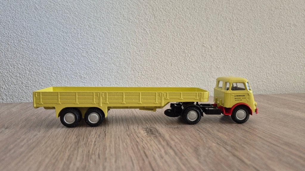 Kikker Daf Van Reenen Barneveld, Hobby en Vrije tijd, Modelauto's | 1:50, Ophalen of Verzenden, Zo goed als nieuw, Bus of Vrachtwagen