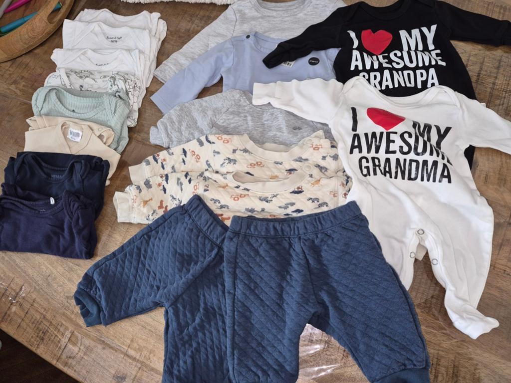 Nette babykleding kleding (jongens), Kinderen en Baby's, Babykleding | Overige, Ophalen, Zo goed als nieuw, Jongetje