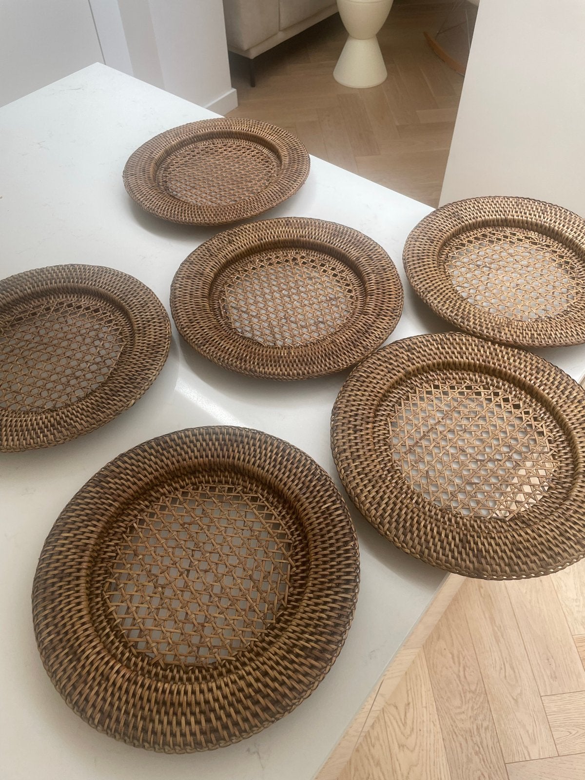 6 stuks rotan onderborden / placemats, Schaal, Rond, Ophalen of Verzenden, Zo goed als nieuw