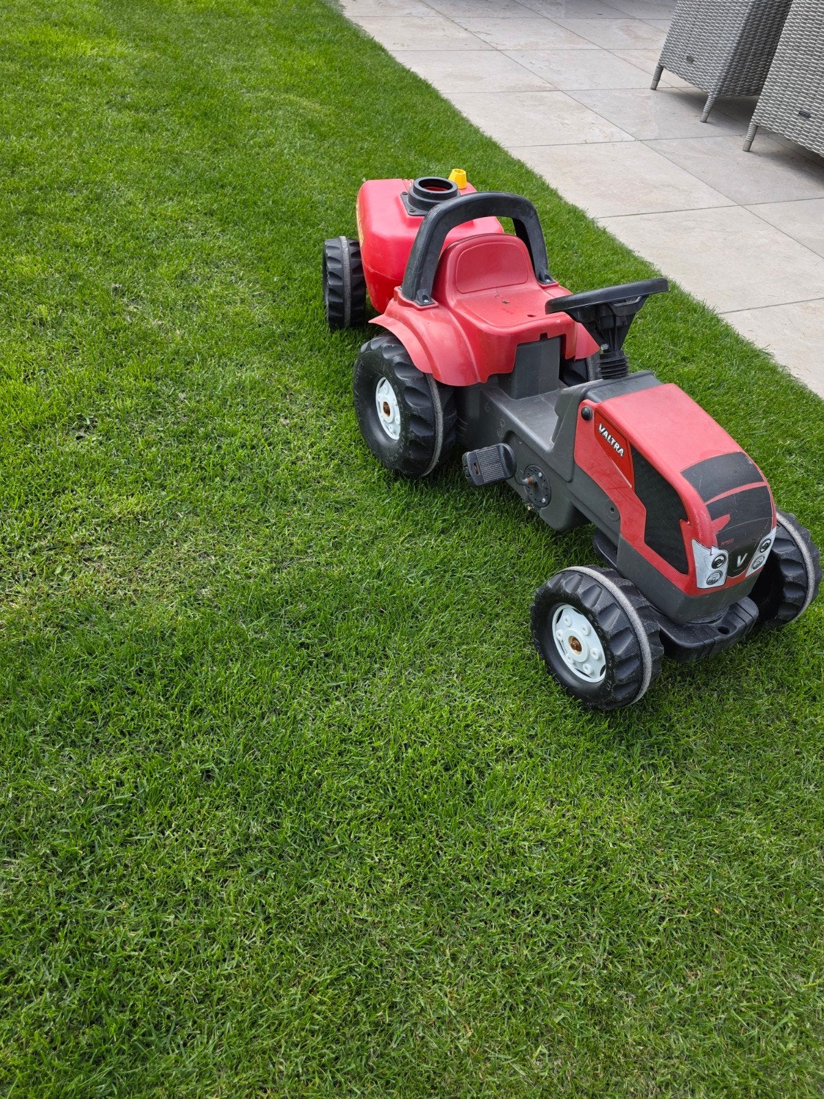 Rolly Toys Valtra traptractor met aanhanger, Ophalen, Gebruikt, Trapvoertuig