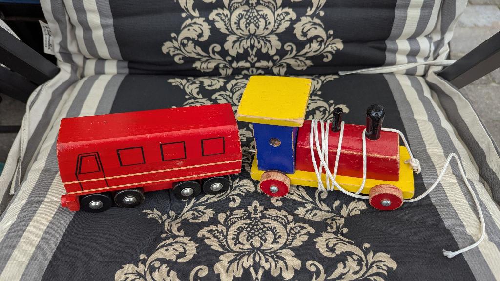 Houten trein vintage, Kinderen en Baby's, Speelgoed | Houten speelgoed, Ophalen of Verzenden, Gebruikt