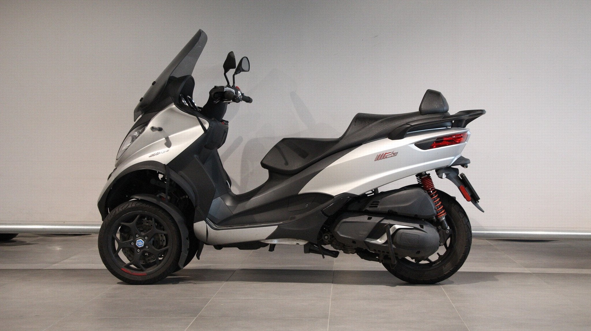 Piaggio MP3 400 LT (bj 2022), Motoren, Motoren | Piaggio, Scooter, Info@piaggio.com, Bedrijf, Piaggio & C. S.P.A.