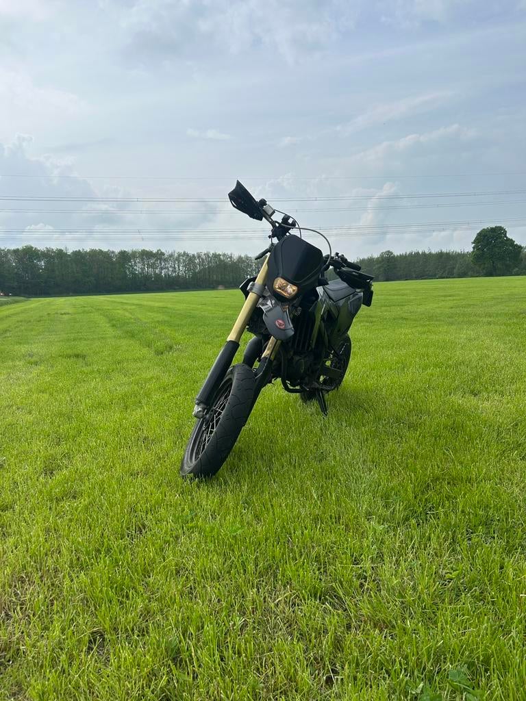 Schakel brommer vent derapage, Fietsen en Brommers, Brommers | Crossbrommers, Zo goed als nieuw, Overige merken, Ophalen
