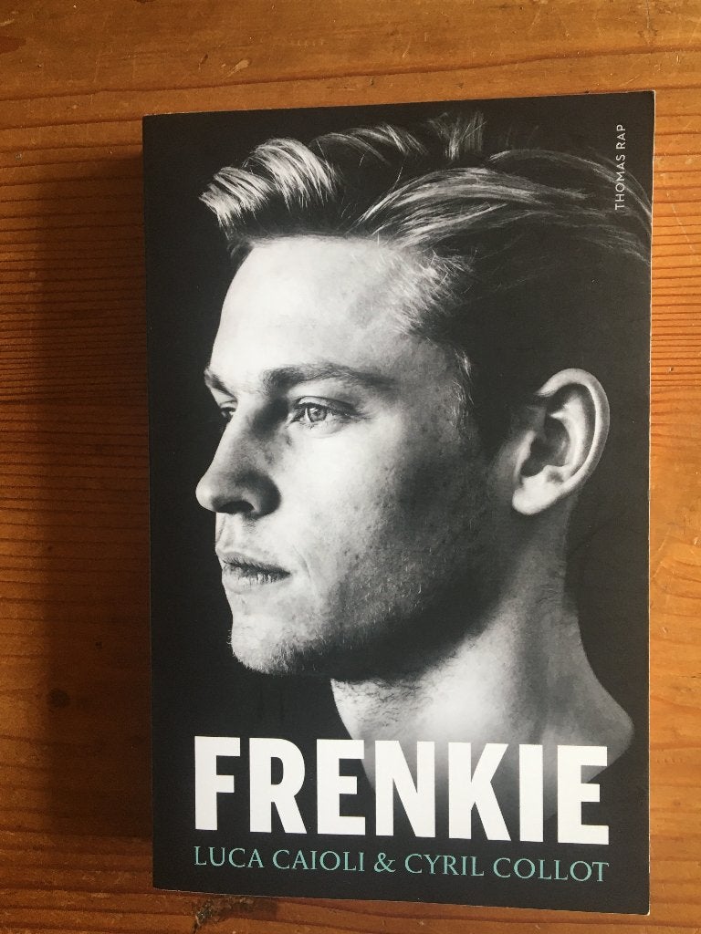 sportboek- Frenkie ( de Jong ), Ophalen of Verzenden, Zo goed als nieuw, Balsport