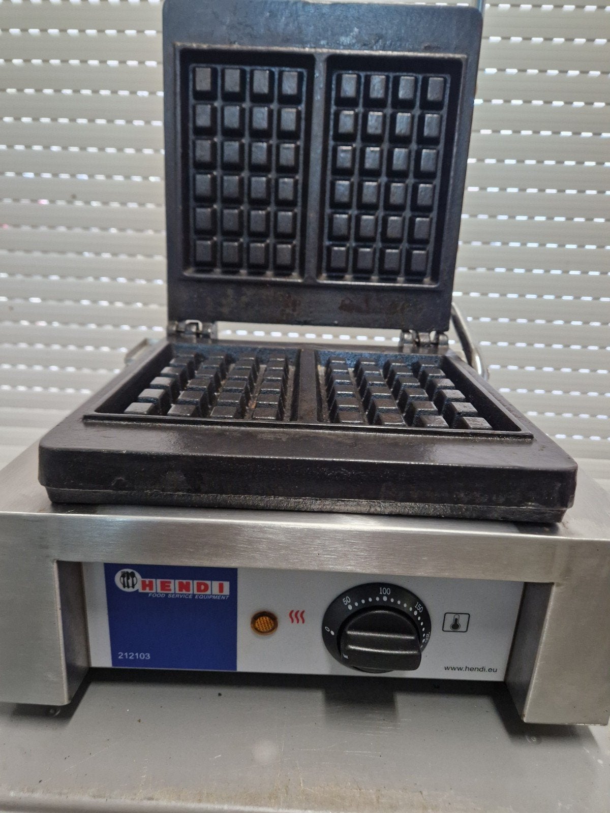 wafelmaker, Ophalen, Zo goed als nieuw