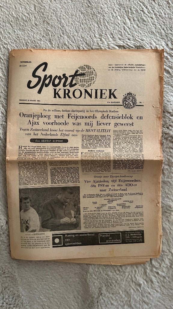 Weekblad Sport Kroniek (1961-1963), Verzamelen, Ophalen of Verzenden, Gebruikt, Overige binnenlandse clubs, Boek of Tijdschrift