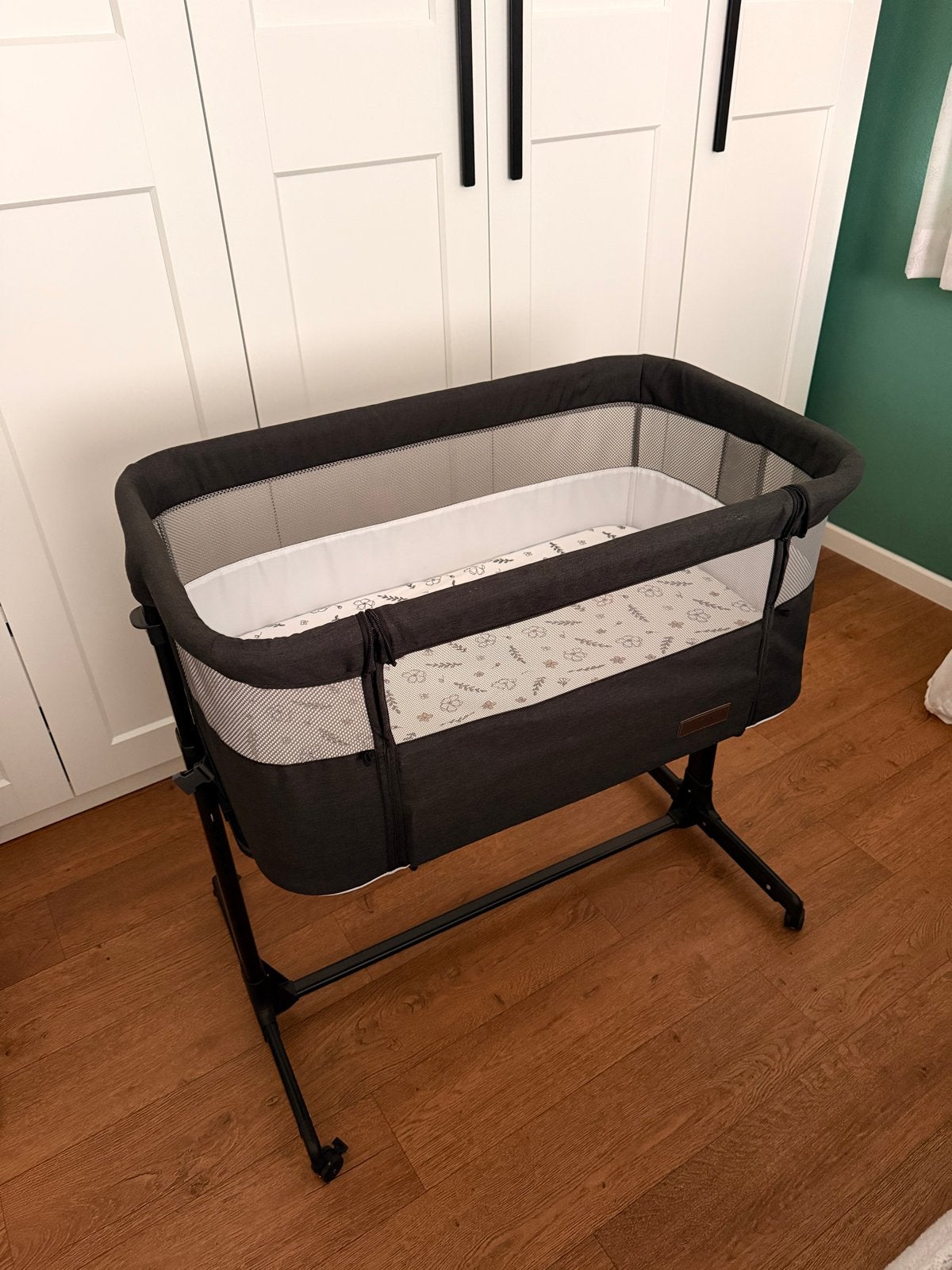 Novi Co-sleeper inclusief matras, Ophalen of Verzenden, Gebruikt, Wieg