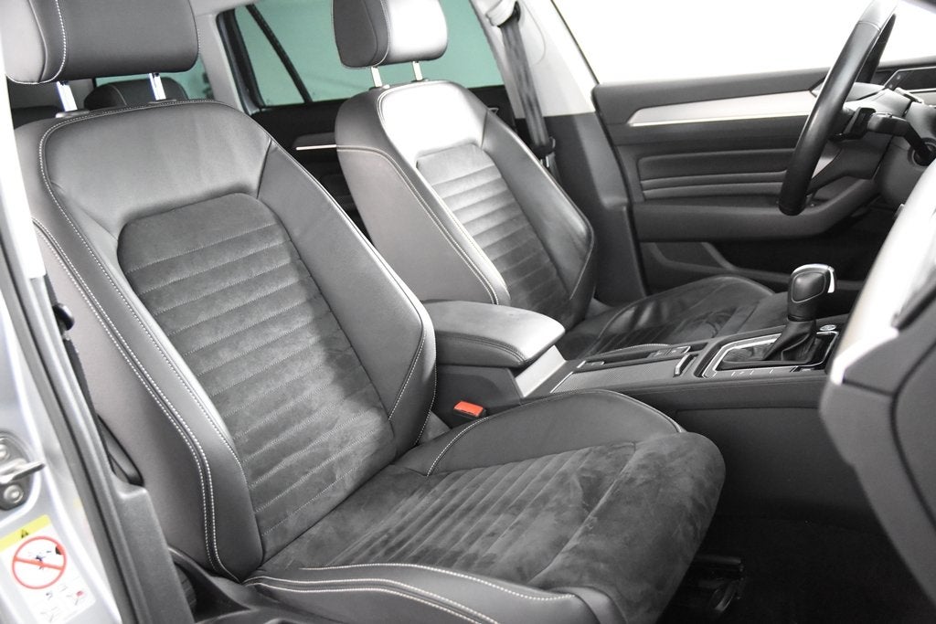 Volkswagen Passat Variant 1.5 TSI Elegance *1ste Eigenaar*Le, Auto's, 730 kg, 4 cilinders, 150 pk, Leder
