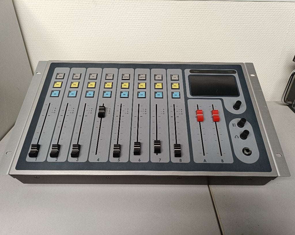 Digitale mengtafel van Eela audio D3, Ophalen, Zo goed als nieuw, Audio