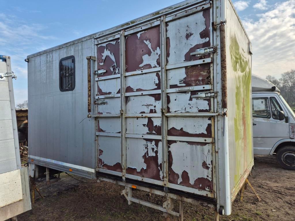 Schuilstal/opslag/container, Dieren en Toebehoren