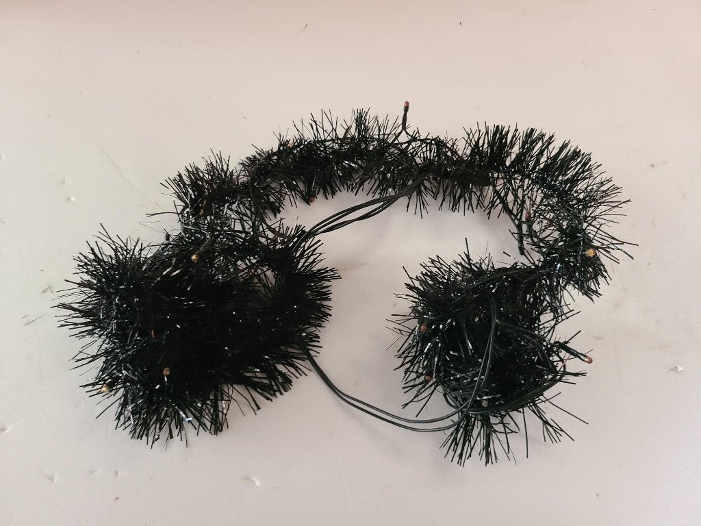 zwarte slinger met lampjes, Diversen, Kerst, Ophalen of Verzenden, Zo goed als nieuw