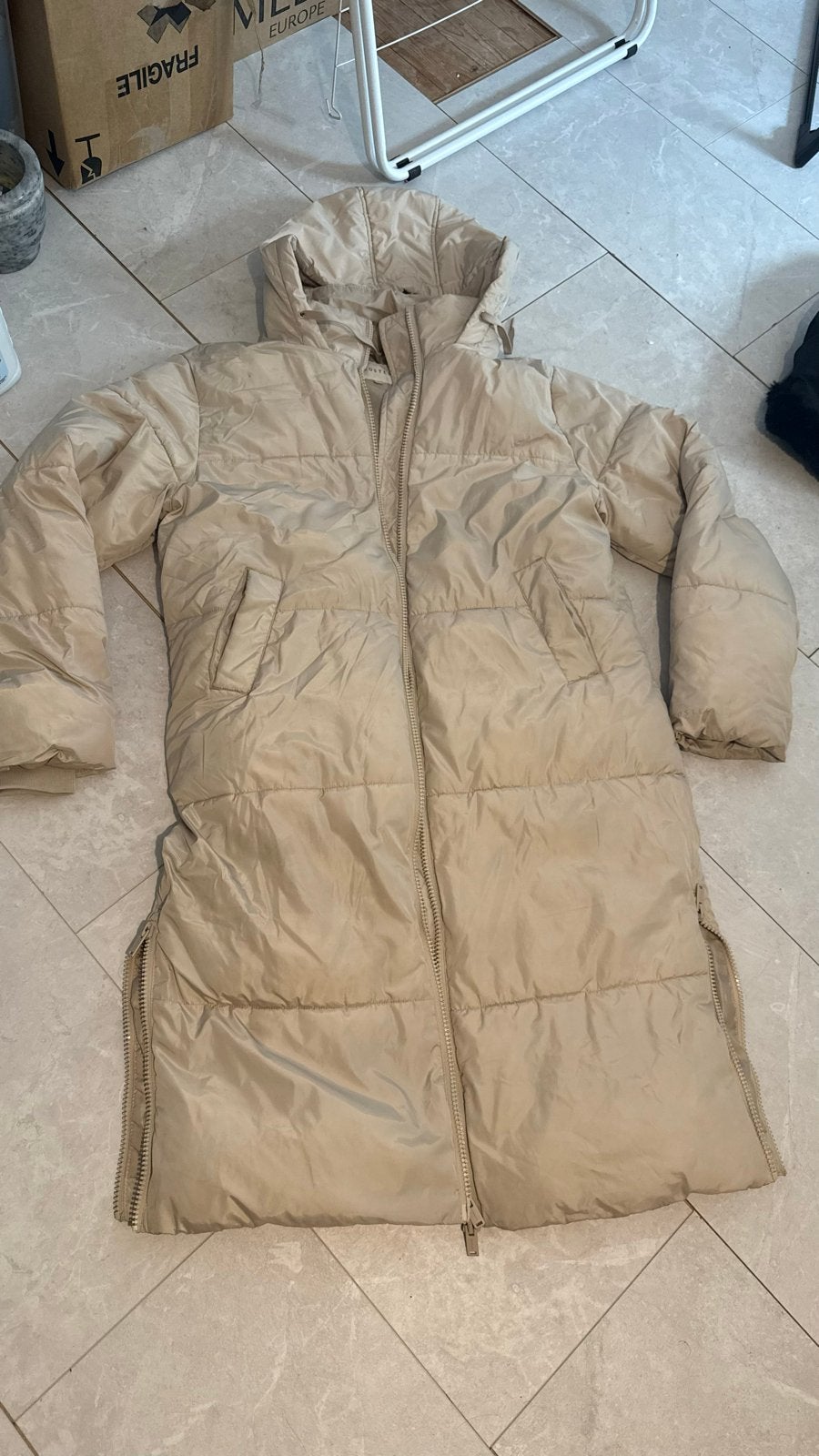 Lange beige winterjas van Costes, Ophalen of Verzenden, Zo goed als nieuw, Maat 42/44 (L), Beige