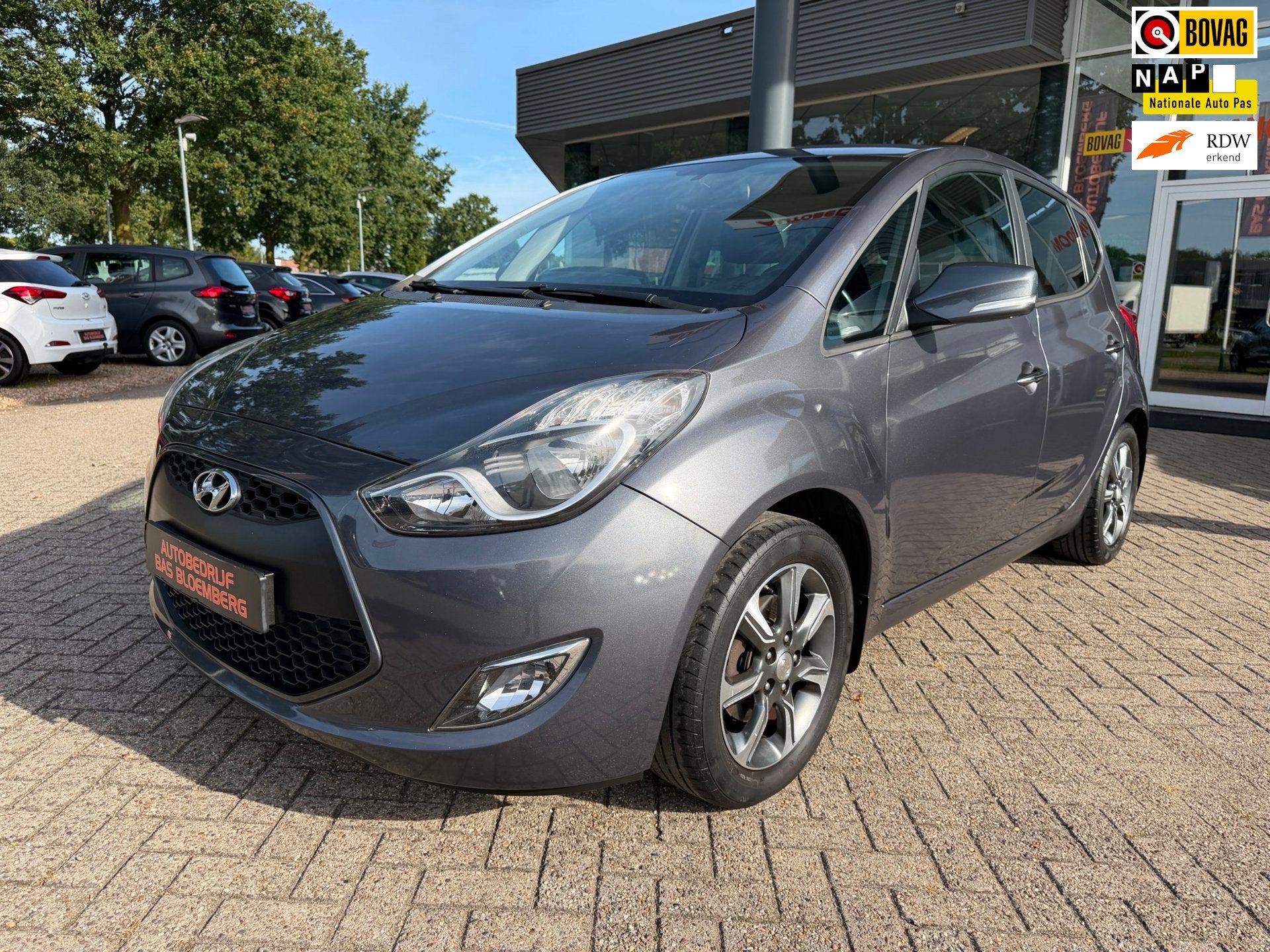 Hyundai Ix20 1.4i Go! Navi, Trekhaak, Camera, etc, Auto's, Voorwielaandrijving, Dealer onderhouden, Stof, Gebruikt