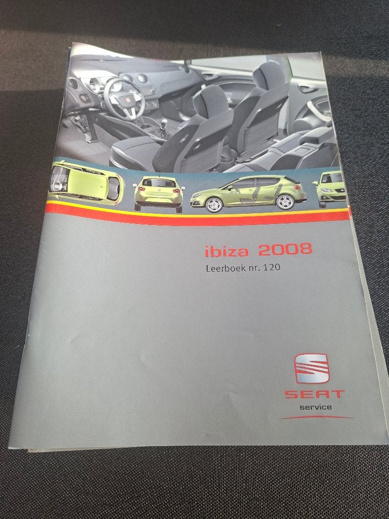 Seat service leerboek nr 120, Ophalen of Verzenden