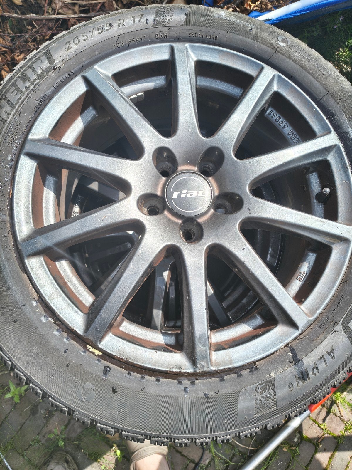 Rial Milano velgen met oude Michelin winterbanden en bouten, Ophalen, Gebruikt