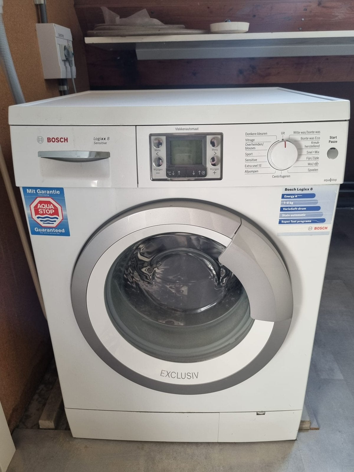 Bosch Logixx 8 Wasmachine - Energiezuinig en Ruim, Ophalen, Zo goed als nieuw, 85 tot 90 cm, 1200 tot 1600 toeren
