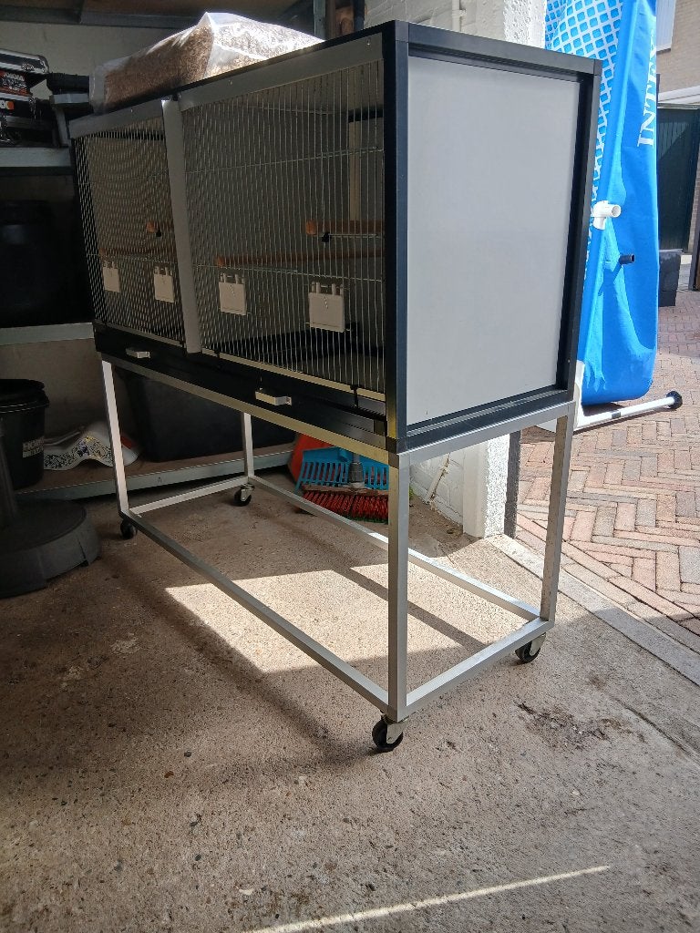 Broedkooi, Dieren en Toebehoren, Ophalen, Zo goed als nieuw, Aluminium, Broedkooi of Kweekkooi