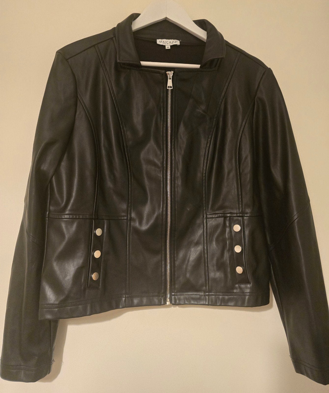 Nieuw zwart jasje mt 40, Maicazz, Ophalen of Verzenden, Nieuw, Maat 38/40 (M), Zwart