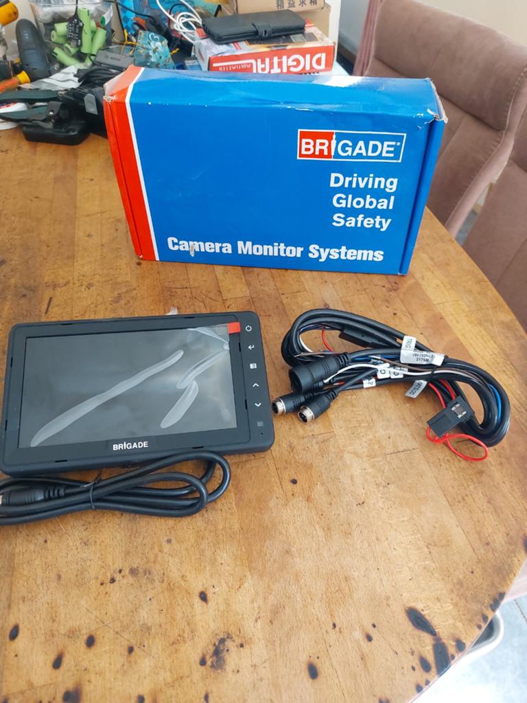 Monitor type ; vbv-770m verhicle  cctv monitor, Ophalen of Verzenden, Nieuw
