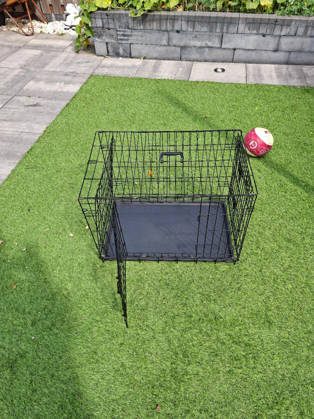 medium bench hond, Ophalen, Zo goed als nieuw