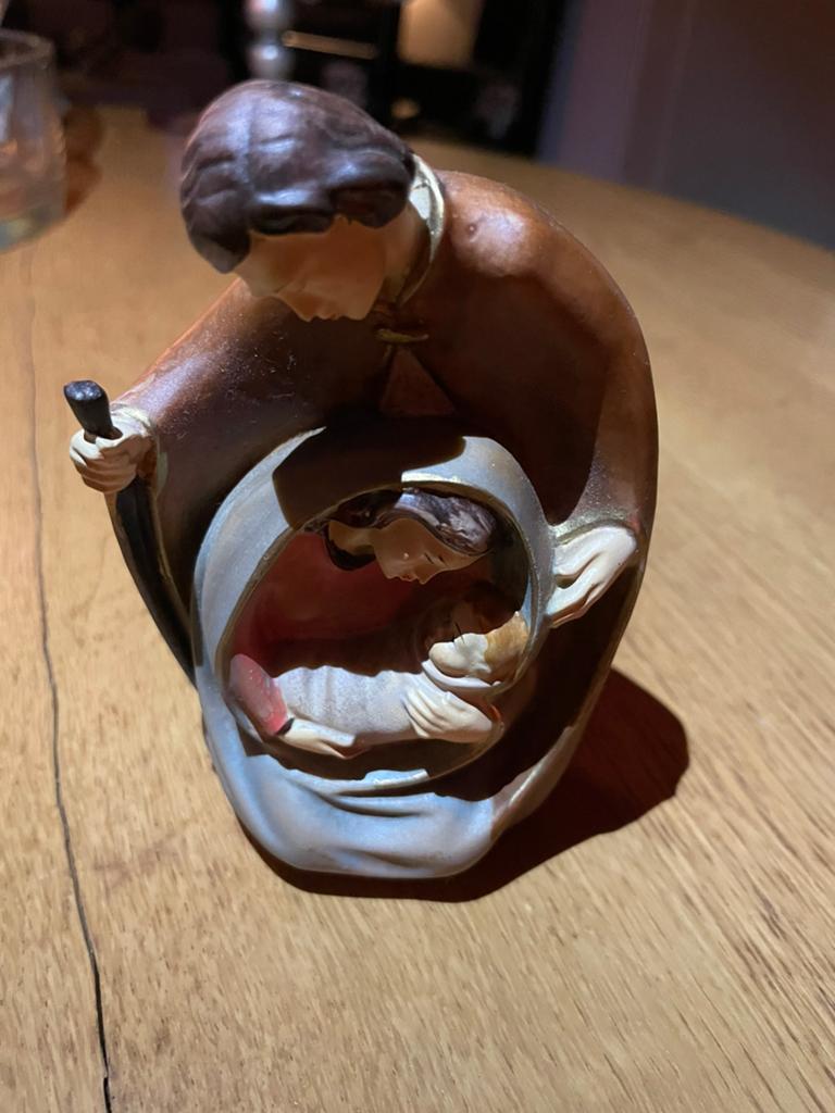 Kerststal beeldje - Jozef, Maria en Jezus, Antiek en Kunst, Antiek | Religie, Ophalen of Verzenden