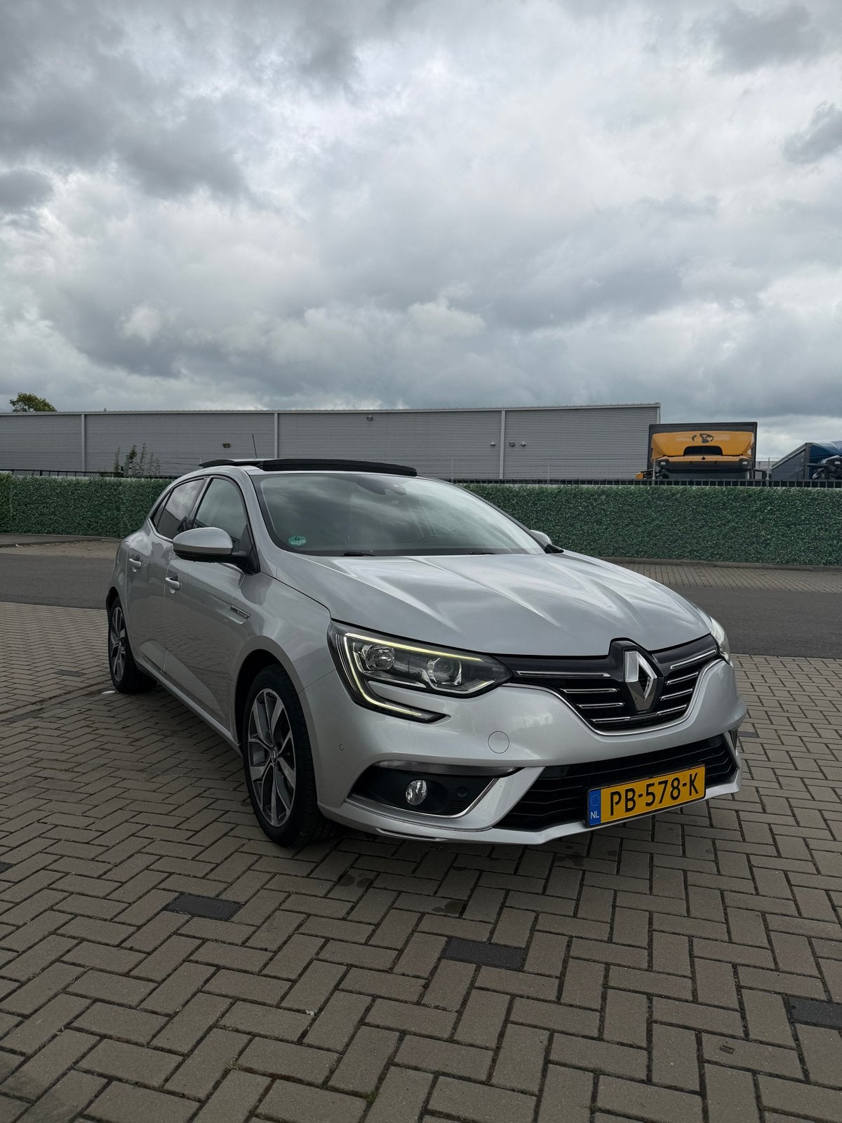 Renault Mégane 1.2 bose 2017, Auto's, Renault, Voorwielaandrijving, 4 cilinders, 1650 kg, 132 pk