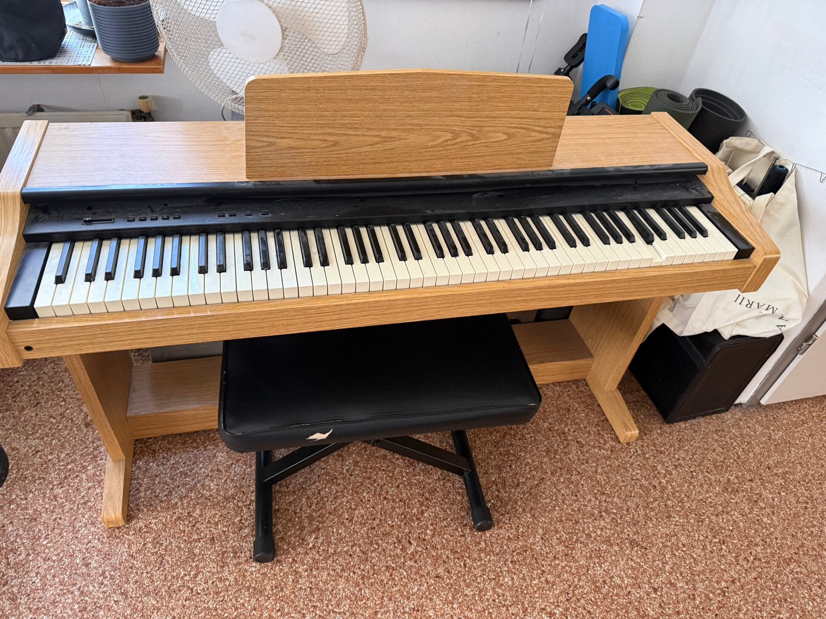 Piano, Muziek en Instrumenten, Piano's, Ophalen, Zo goed als nieuw