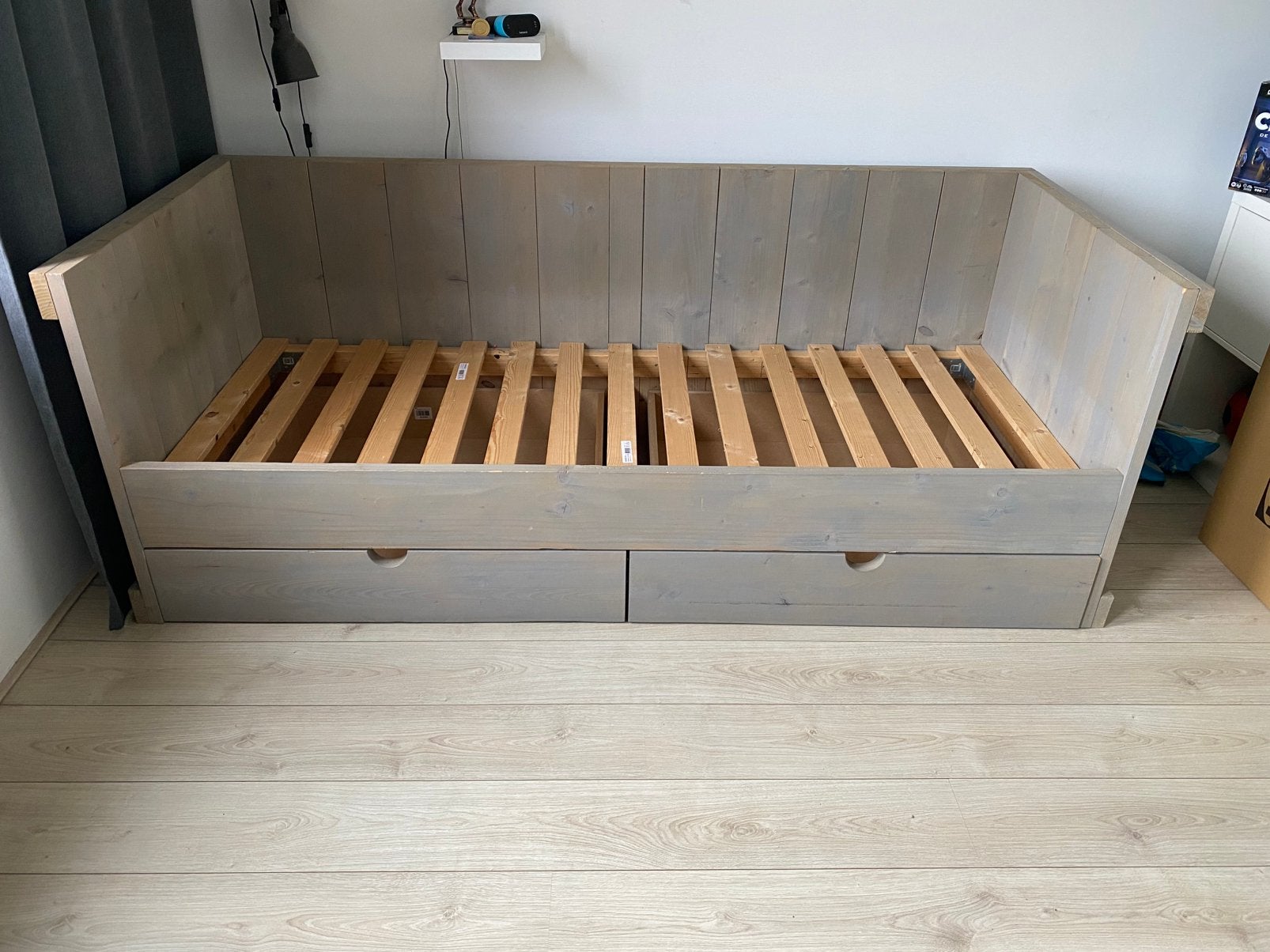 Bed steigerhout, Ophalen, 85 tot 100 cm, Zo goed als nieuw, Lattenbodem