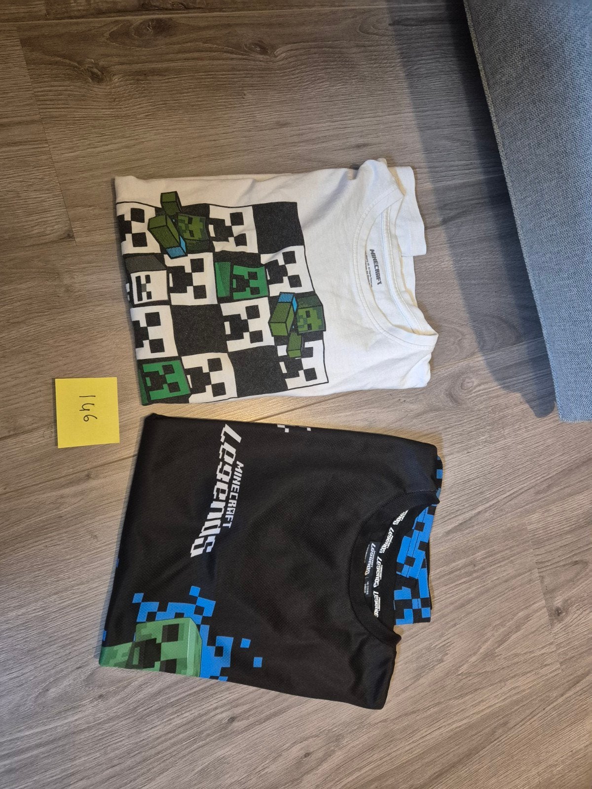 2x Minecraft tshirts maat 146, Kinderen en Baby's, Ophalen, Jongen, Shirt of Longsleeve