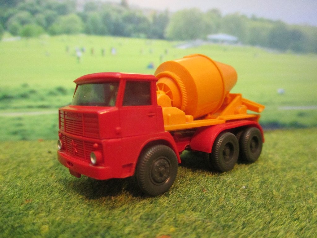 Henschel F261 K betonmixer / cementmixer - Wiking #2, Hobby en Vrije tijd, Modelauto's | 1:87, Ophalen of Verzenden, Gebruikt