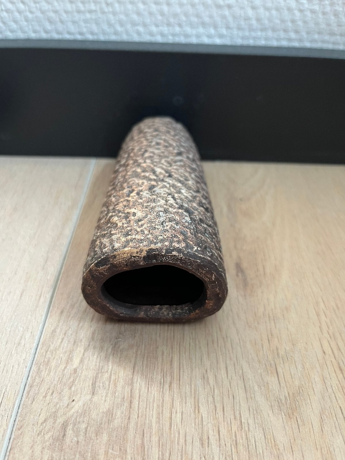 Kweektunnel voor algeneters, Ophalen, Plant(en), Steen of Hout