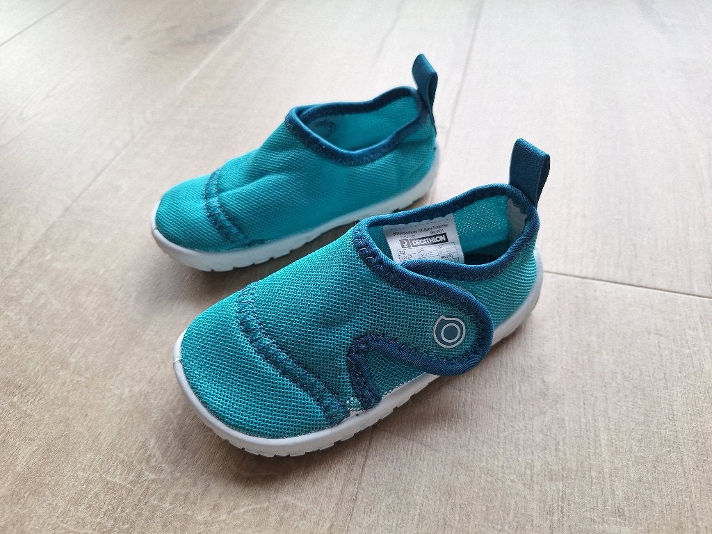 waterschoentjes maat 22/23, Kinderen en Baby's, Kinderkleding | Kinder-zwemkleding, Zwemschoenen, Jongen of Meisje, Nieuw, Decathlon